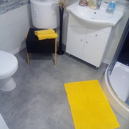 U Lipna, Pro Cyklisty, Motorkare Apartmán *