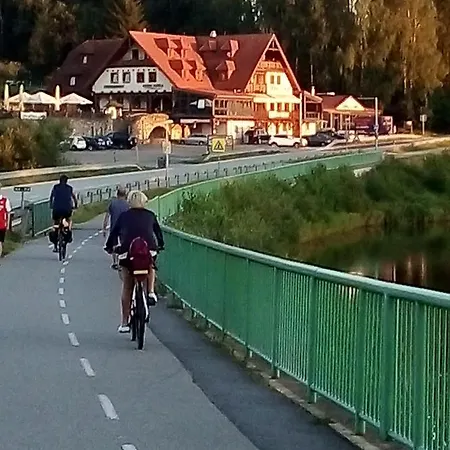 U Lipna, Pro Cyklisty, Motorkare Frymburk